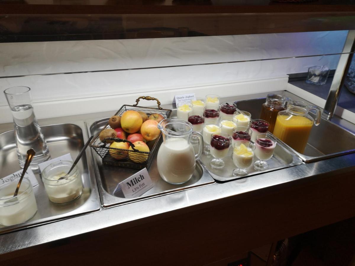 Hotel Koeln-Bonn Bornheim  Esterno foto